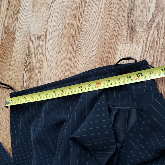 (12) Liz Claiborne Suits Pinstriped Suiting Pant Business Office Workwear Formal - Picture 7 of 8